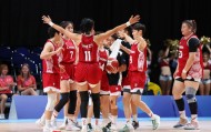 大运会-中国女篮逆转日本晋级四强 半决赛对阵波兰