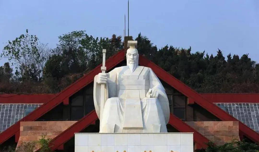 论中国第一讲：基辛格论中国，中国的伟大在于它的独特性