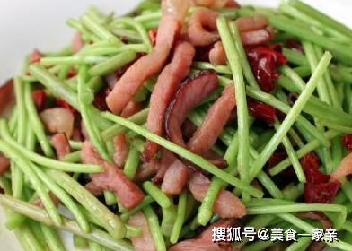 藜蒿炒腊肉怎么做好吃？藜蒿炒腊肉的特点做法