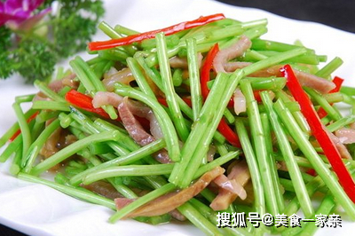 藜蒿炒腊肉怎么做好吃？藜蒿炒腊肉的特点做法