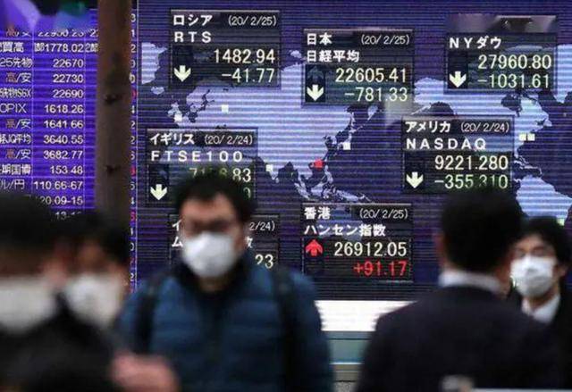 日本崩盘，将落后韩国！日本的汇率暴跌