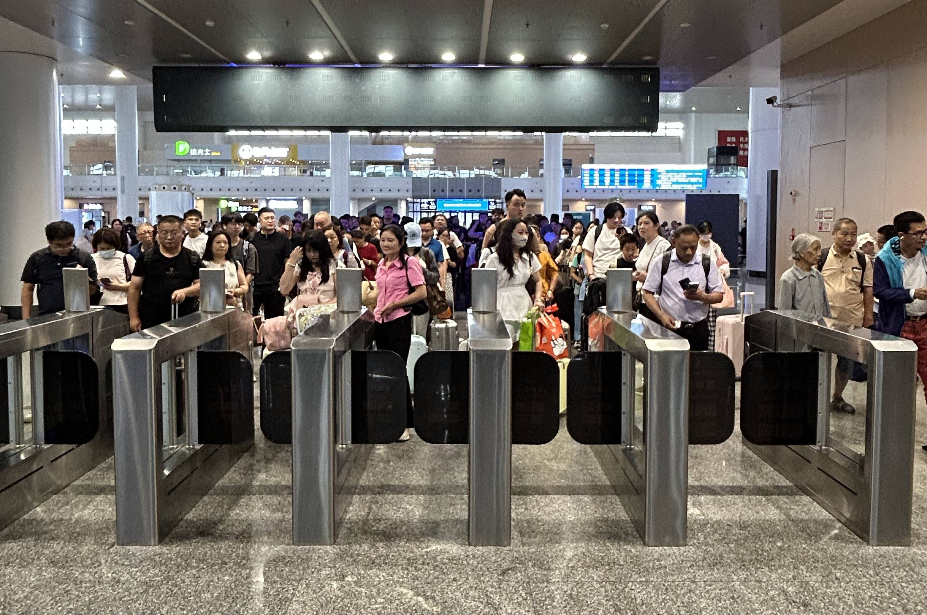 7月1日起，惠州北站新增17列往返广州站列车